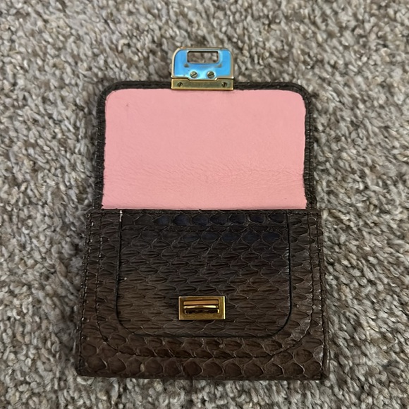 Nina Ricci Vintage 80’s 90’s Taupe/Brown Snake Leather Small Wallet - Picture 8 of 15